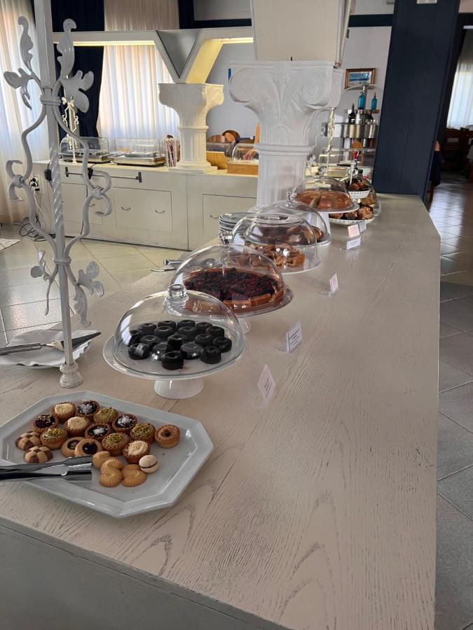 G&D Hotel Deanna Pool&Brunch Μιλάνο Μαριτίμα Εξωτερικό φωτογραφία